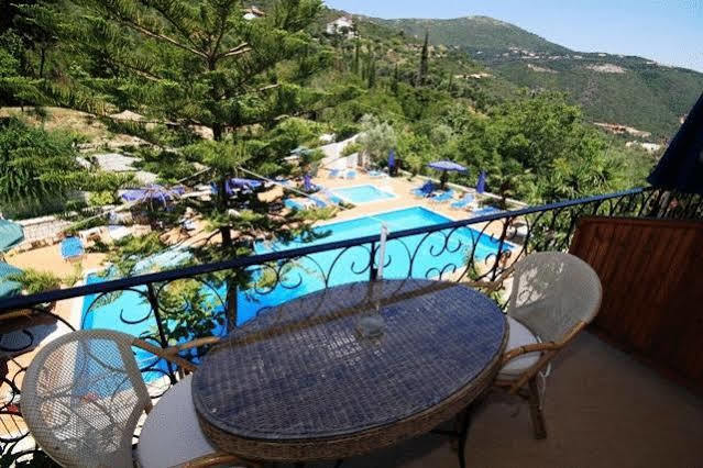 Bella Vista Hotel And Apartments Parga Exteriör bild