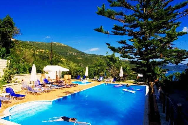 Bella Vista Hotel And Apartments Parga Exteriör bild