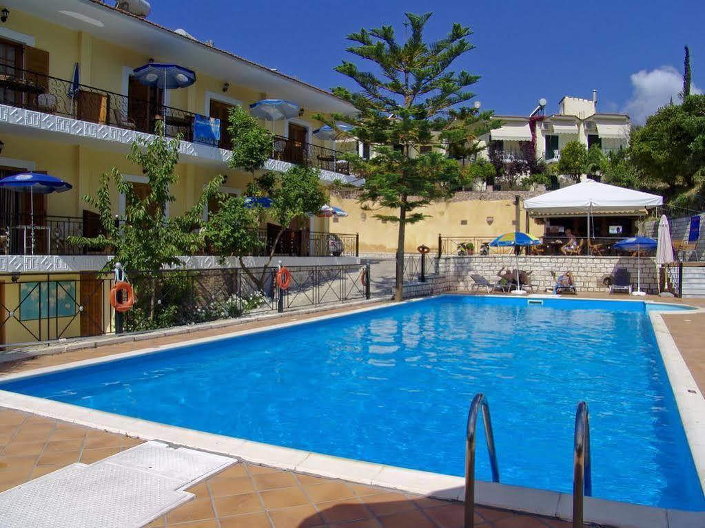 Bella Vista Hotel And Apartments Parga Exteriör bild