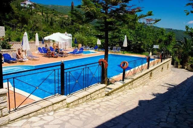 Bella Vista Hotel And Apartments Parga Exteriör bild